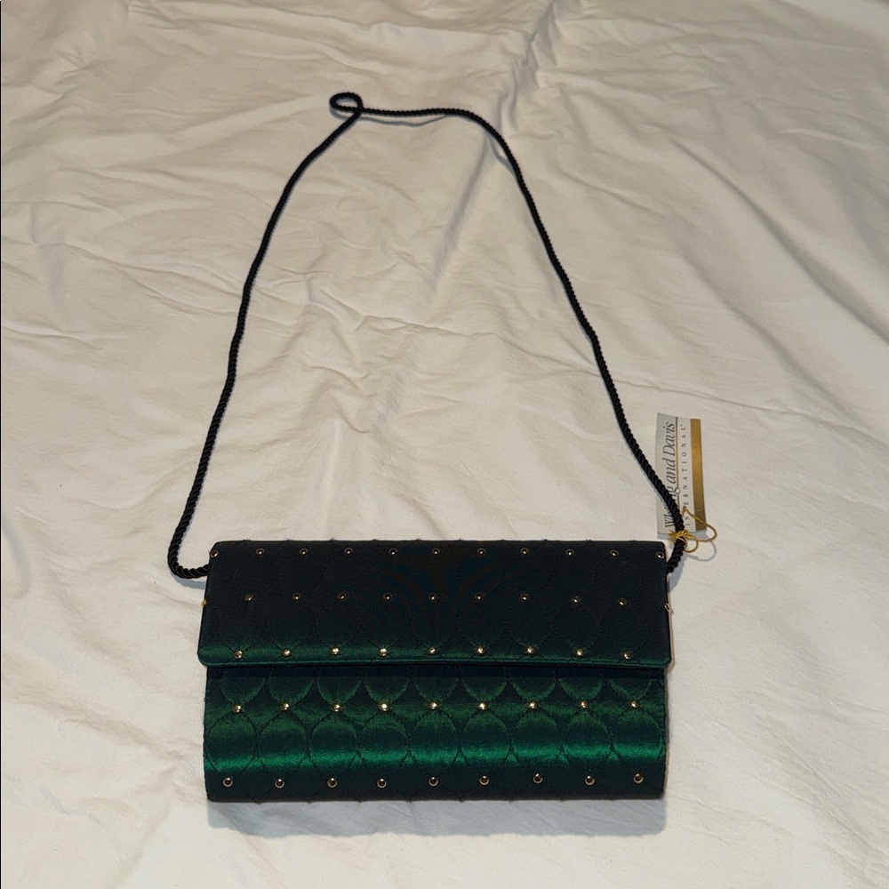 Whiting & Davis Shoulder / Clutch Shimmering Quilt with Gold Accents BNWT